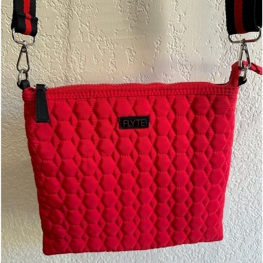 Flyte Quilted Messenger Crossbody Adjustable Strap Red Bag